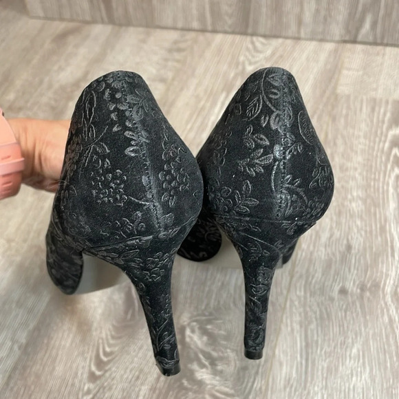 David Tate Opera Pump Heels Black Floral 9W - Picture 13 of 14